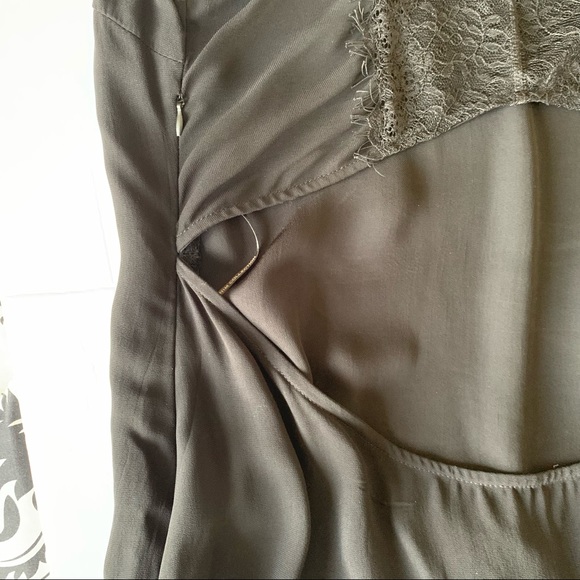 Zara Midi dress with cut-out back and lace insert - Picture 7 of 11